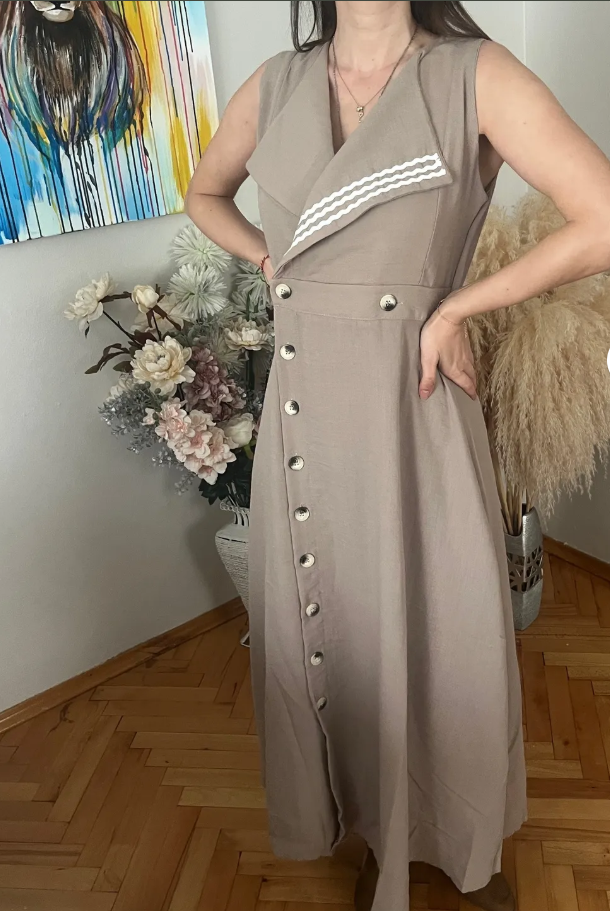 Elegant Sleeveless Maxi Dress with Asymmetric Button Detail - 00157