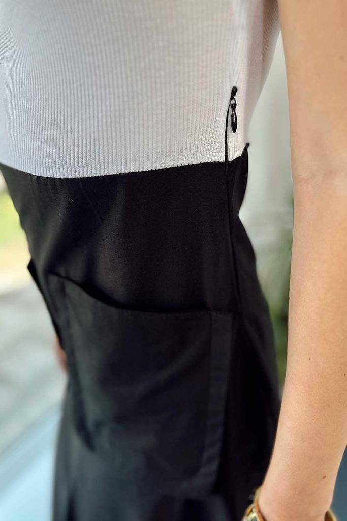 Sleeveless Poplin Dress with Pocket - 00074