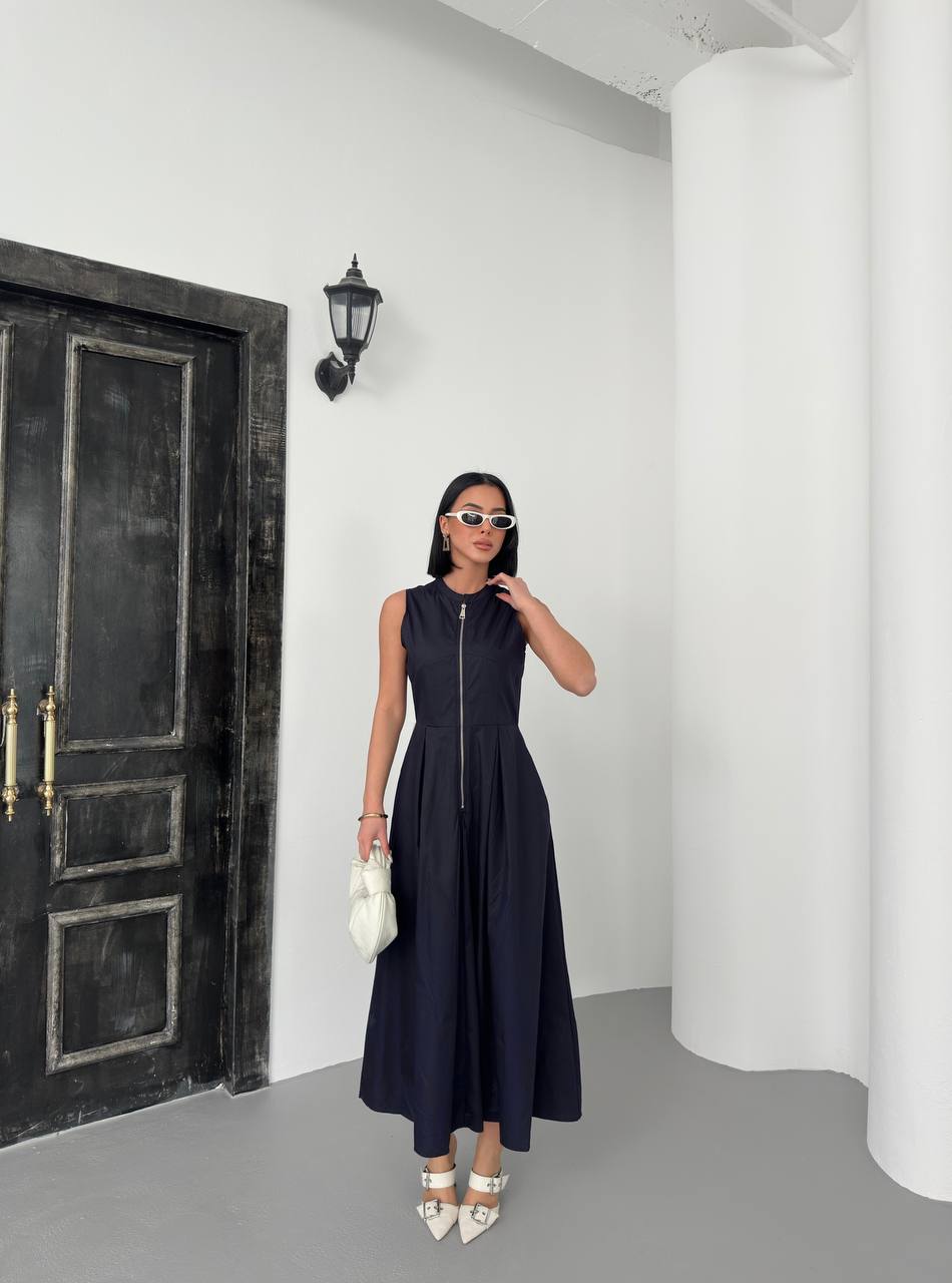 Sleeveless A-Line Midi Dress with Front Zipper