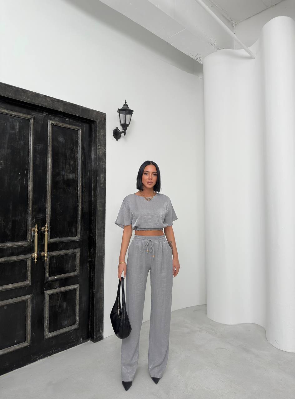 Shiny Fabric Crop Trousers Set with Back Tie - TK00056