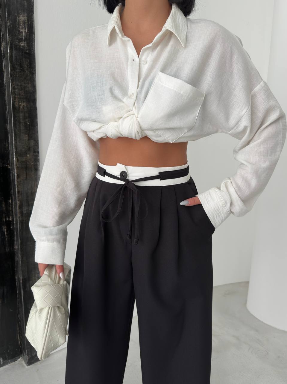 Women's Black Palazzo Trousers with Reverse Belt - P00083