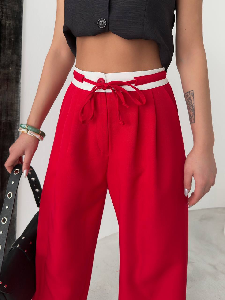 Women's Black Palazzo Trousers with Reverse Belt - P00083