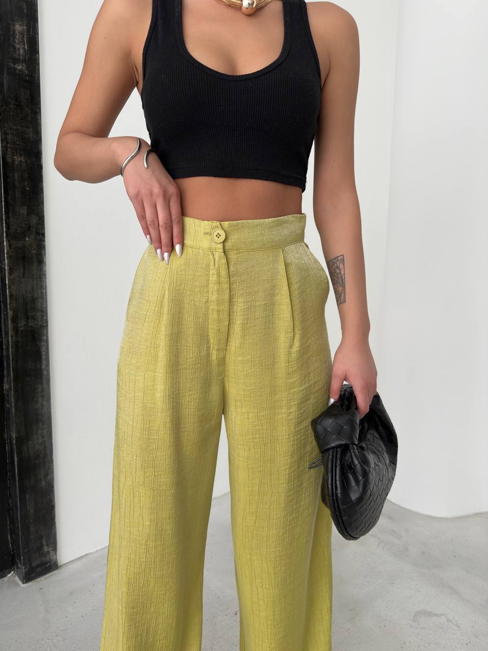 Linen Wide-Leg Trousers - P00084