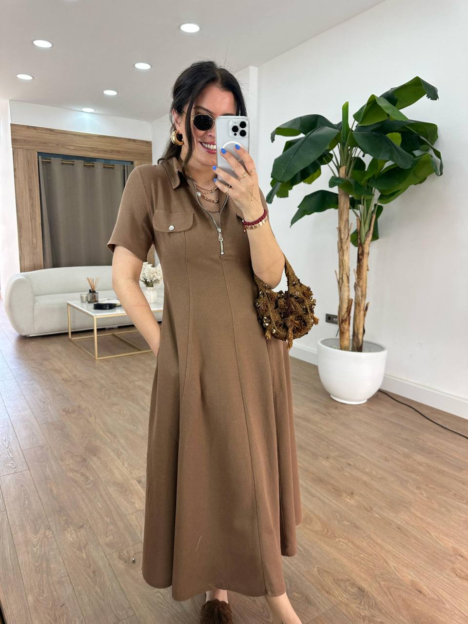 Elegant Polo Midi Dress with Front Zipper - 00142