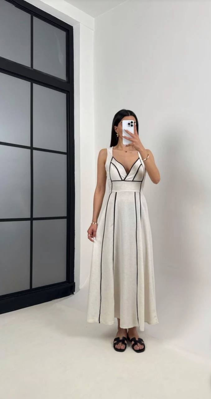 Elegant Contrast Panel Maxi Dress - 00144