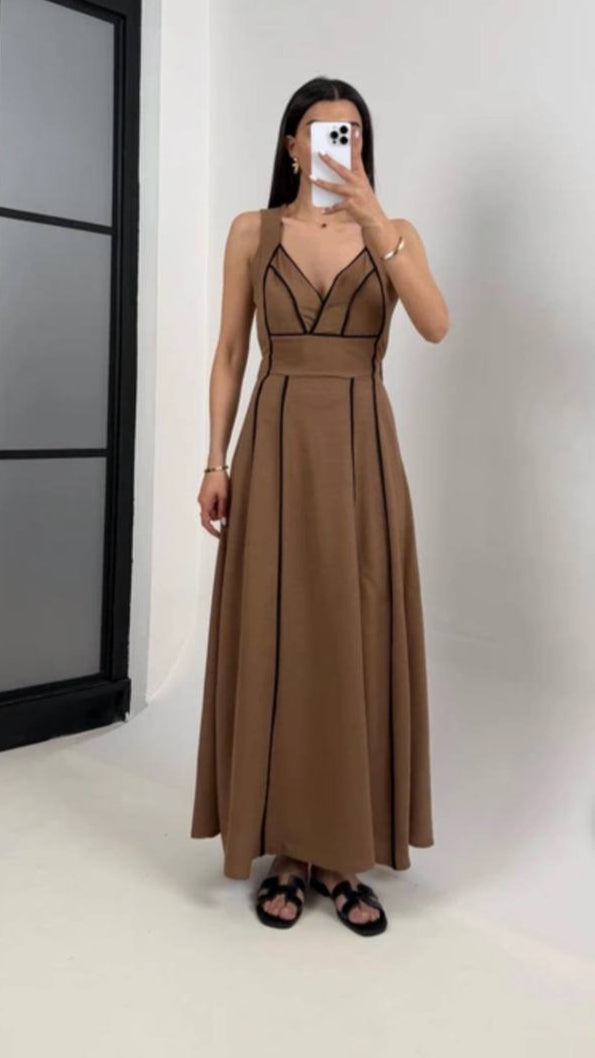 Elegant Contrast Panel Maxi Dress - 00144