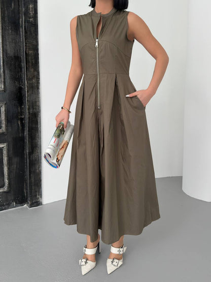 Sleeveless A-Line Midi Dress with Front Zipper