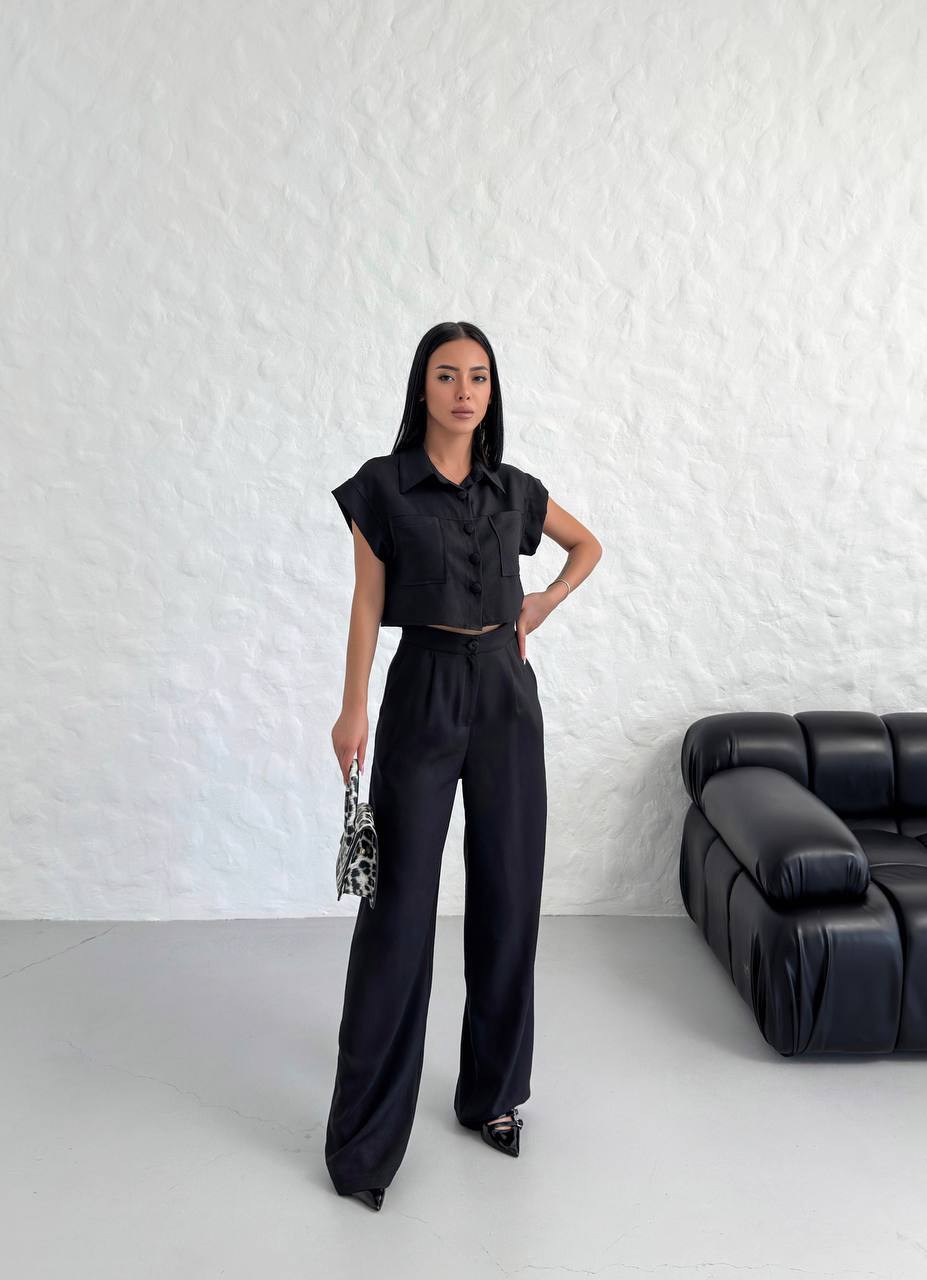 WOMEN'S BUTTON DETAIL CAPED TROUSERS SUIT - TK00051