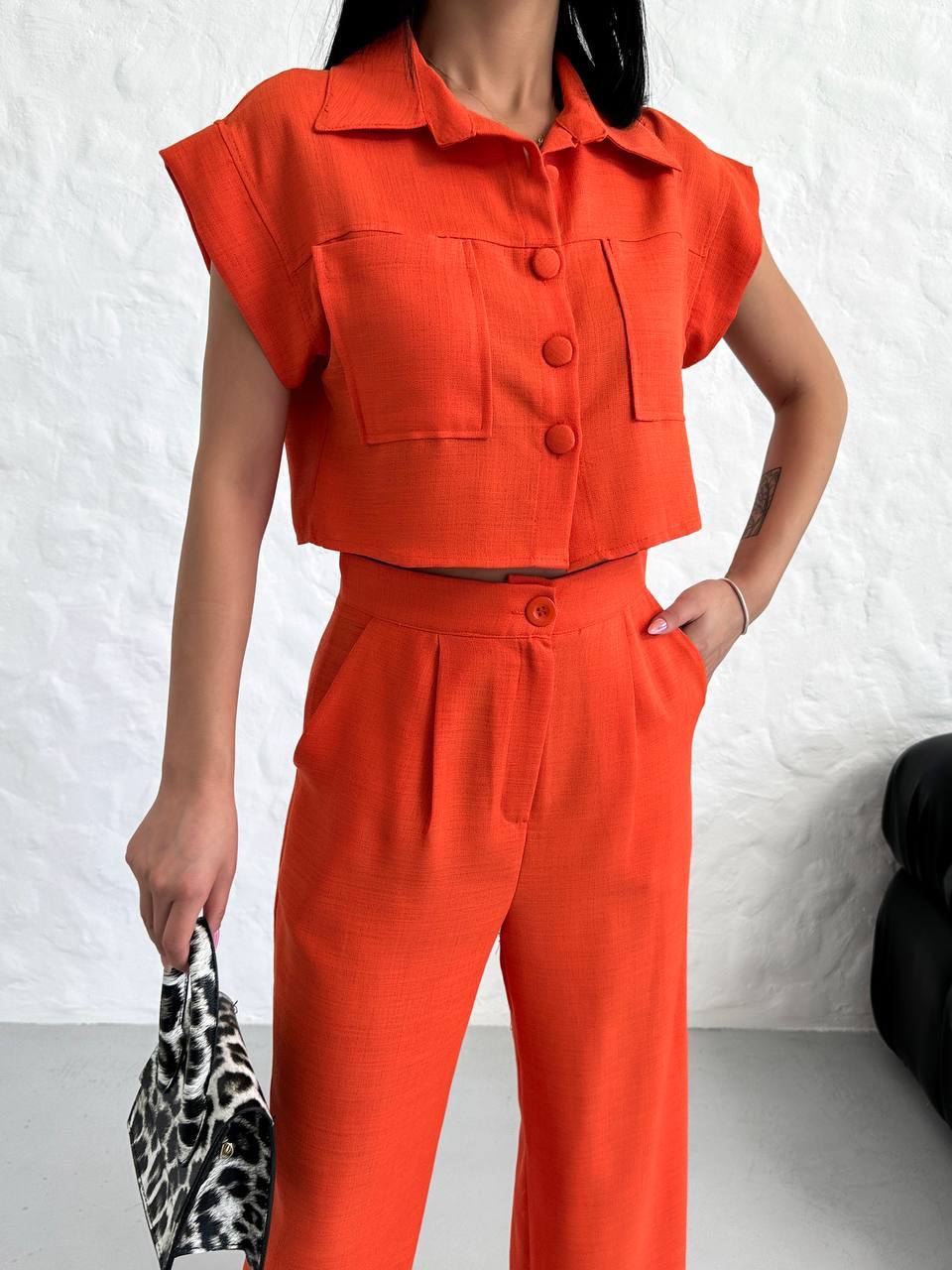 WOMEN'S BUTTON DETAIL CAPED TROUSERS SUIT - TK00051
