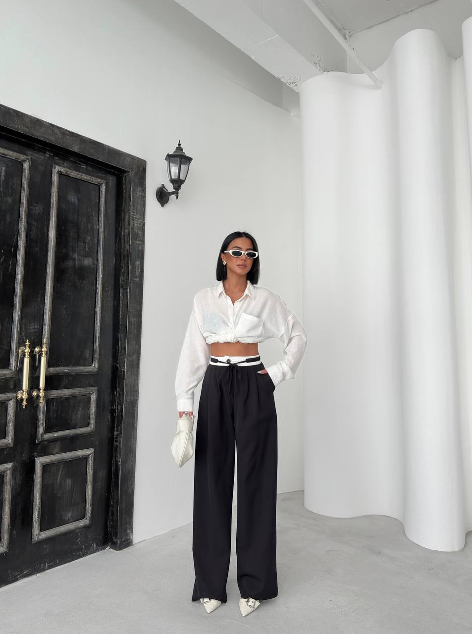 Women's Black Palazzo Trousers with Reverse Belt - P00083