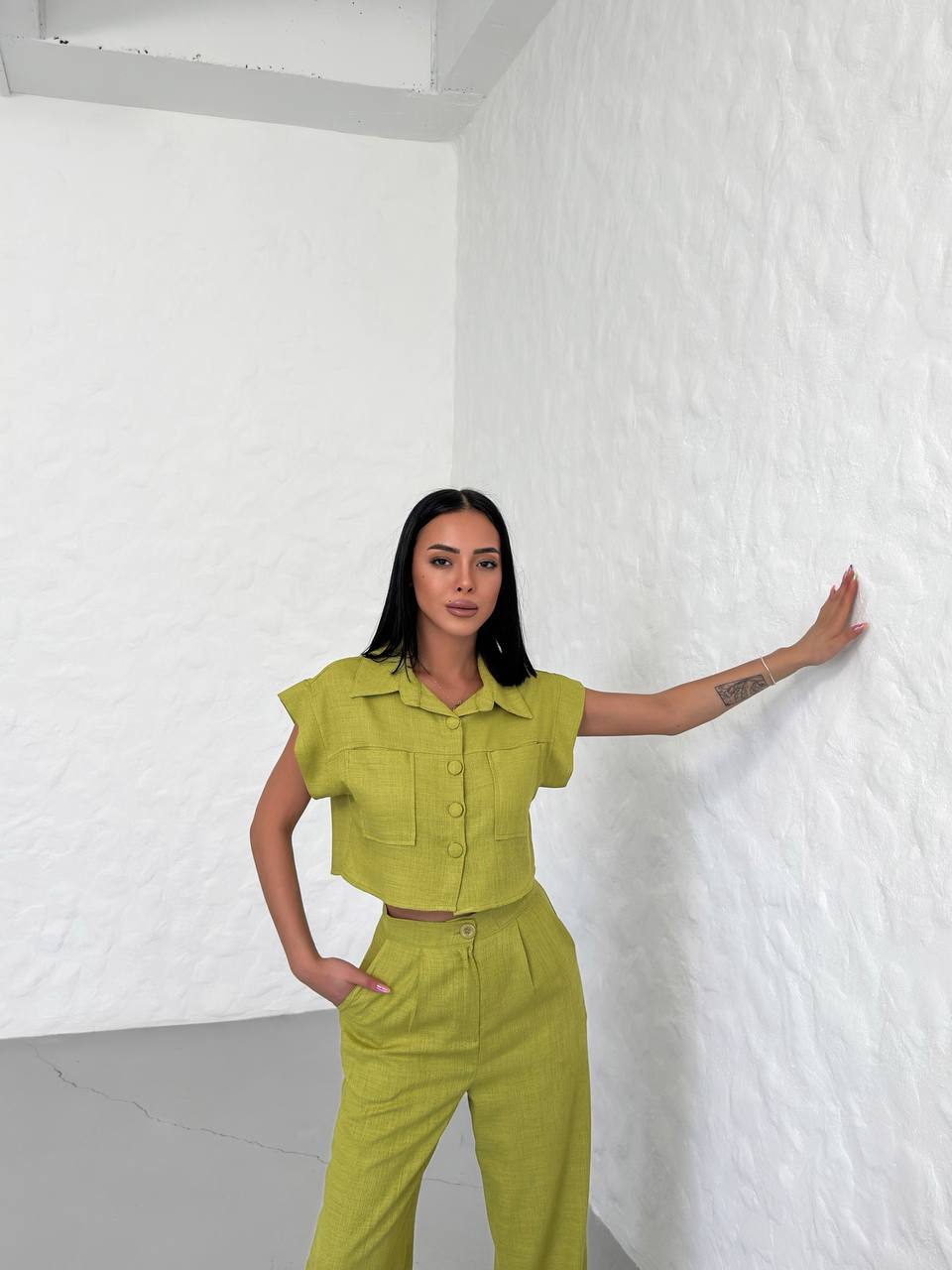 WOMEN'S BUTTON DETAIL CAPED TROUSERS SUIT - TK00051